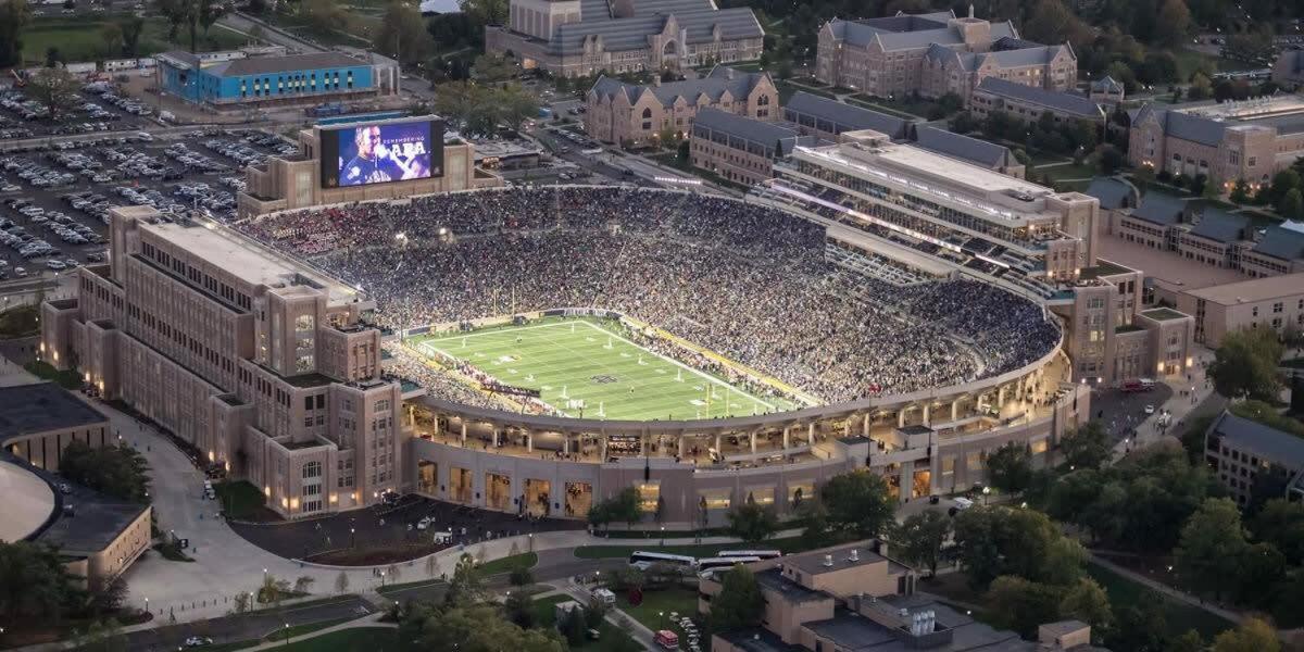 The Lucky Charm Home Of The Fighting Irish! Bbq Outdoor Games Coffee South Bend Exterior foto